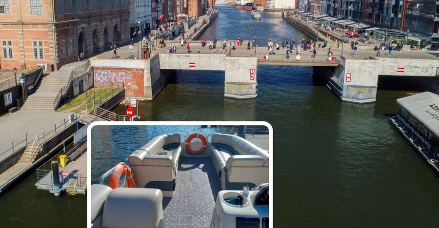 Gdańsk: Motlawa River Sightseeing Catamaran Cruise - Green Gate and the medieval waterfront