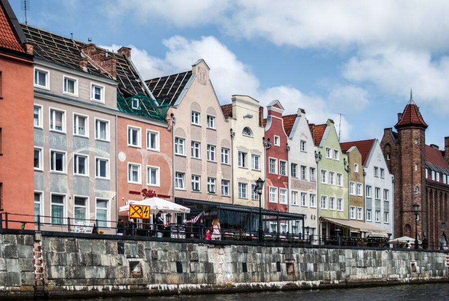 Gdańsk: Motlawa River Yacht Cruise - Fish Market, Brabank, and the city’s changing edge