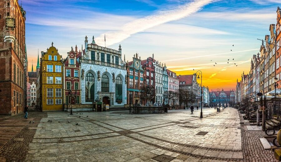 Gdansk Old Town: German Influence Walking Tour - From the High Gate to the Royal Route