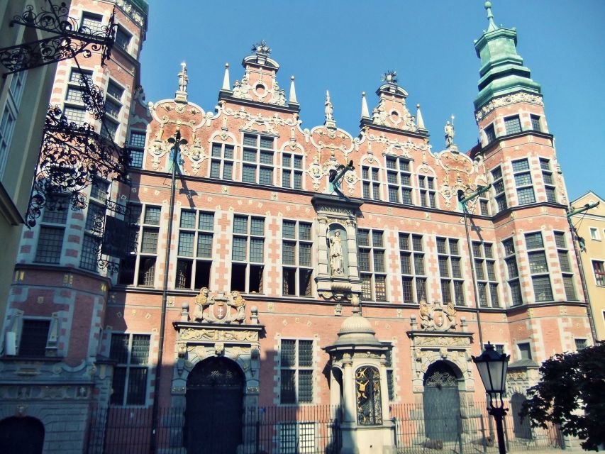 Gdansk Old Town Half-Day Private Walking Tour - The Old Crane and medieval port work
