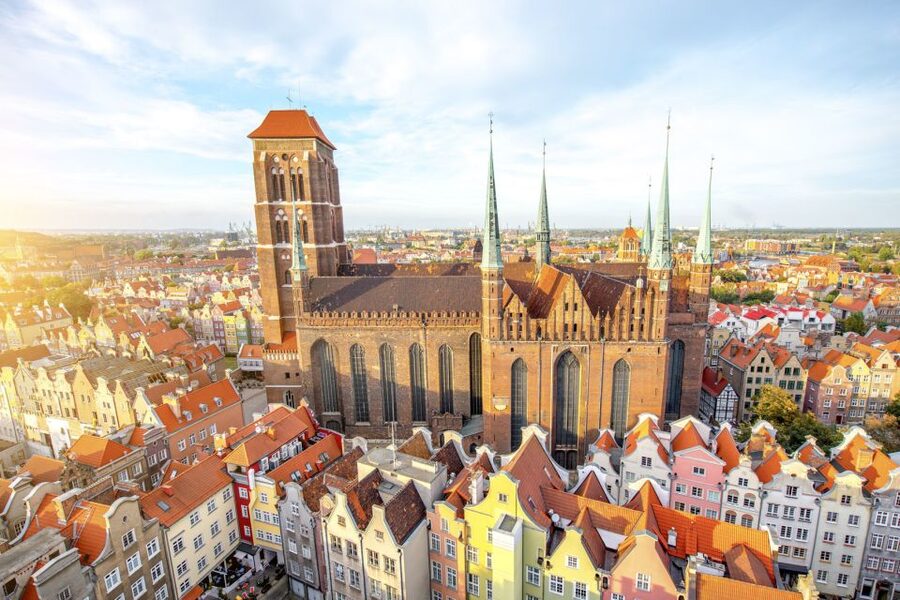 Gdańsk: Old Town Private Walking Tour with Legends and Facts - The guide makes the private format worthwhile