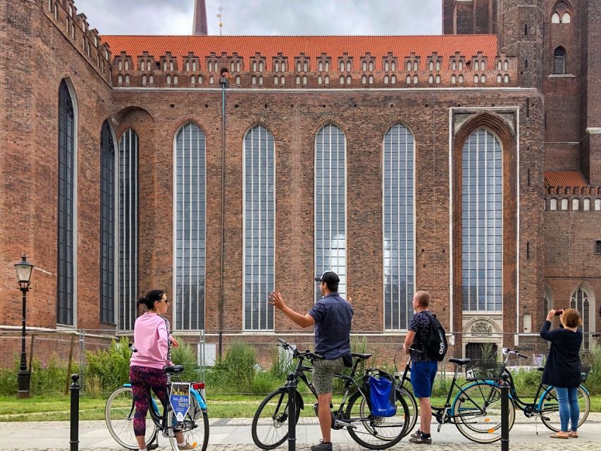 Gdansk Private Bike Tour - Low Town, Łąkowa, and the regenerated city