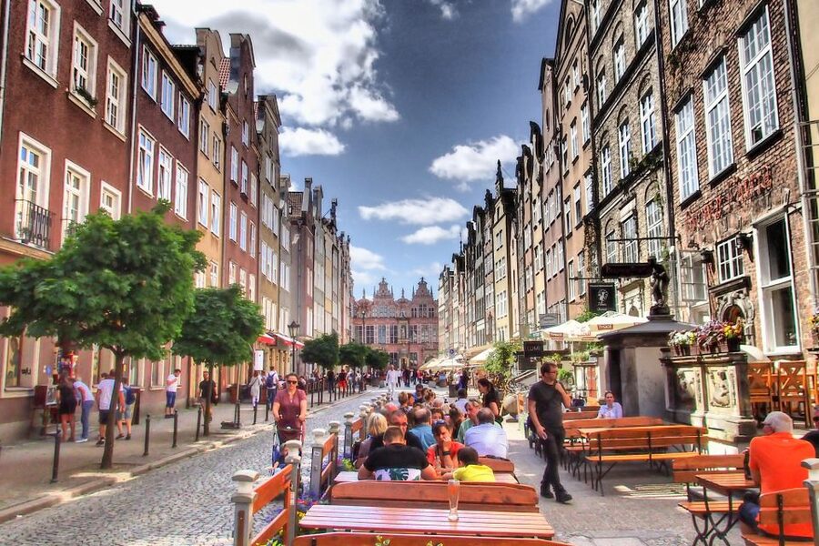 Gdansk: Private Old Town Tour - St. Mary’s Basilica and the climb above the rooftops