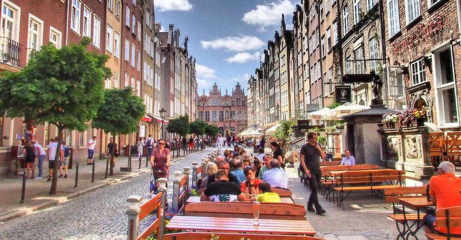 Gdansk: Private Old Town Tour - Starting at the Millenium Tree and entering the Royal Way