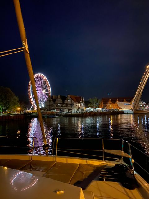 Gdansk: Scenic Evening Yacht Cruise with Welcome Drink - Key points to know before booking