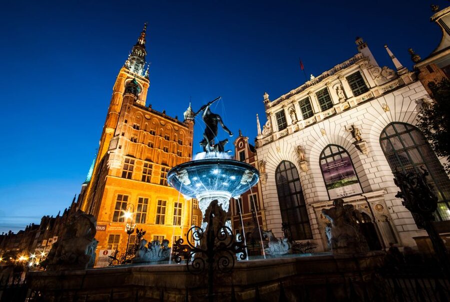 Gdansk: Small Group Walking Tour - Key points to know before booking