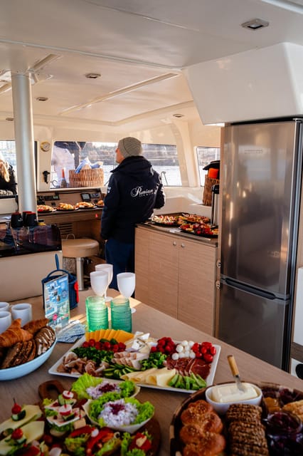 Gdansk/Sopot: Breakfast Cruise on a Catamaran - Who will enjoy this cruise most?