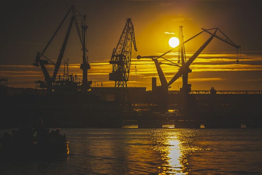 Gdańsk: Sunset Cruise on a Historic Polish Boat - Comfort, weather, and the open boat