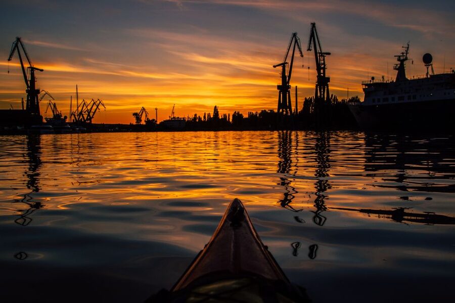 Gdansk: Sunset Kayak Tour - Why a kayak gives you a better look at Gdansk