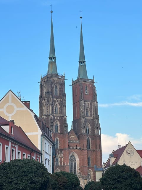 Group city tour (walking tour) through Wroclaw in German - Wroclaw Town Hall and the civic heart of the city