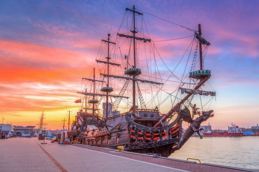 Highlights of Gdańsk, Gdynia and Sopot 1-day Private Tour - How the private car changes the day