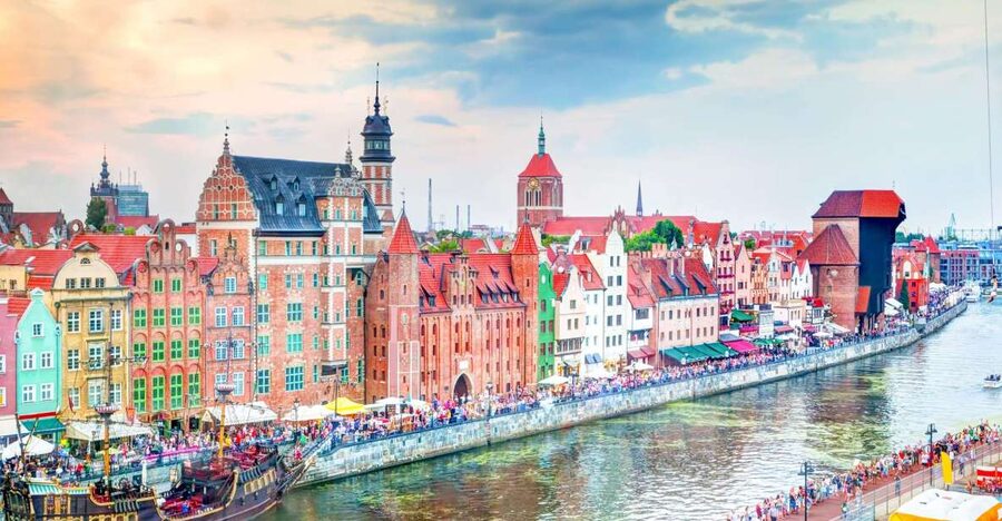 Highlights of Gdańsk, Gdynia and Sopot 1-day Private Tour - Gdańsk: brick Gothic, merchant wealth and the Motława