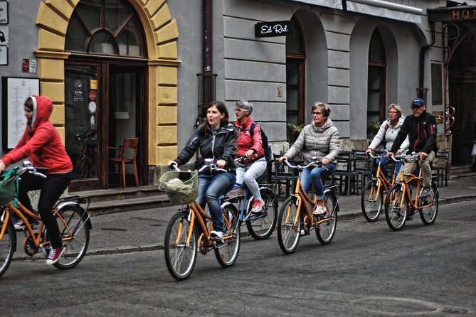 Highlights of Krakow Bike Tour - Small group - The former ghetto in Podgórze