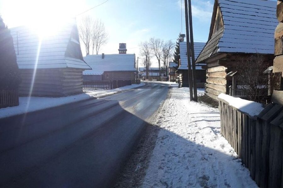 Horse Sleigh 2-3h Ride with Hot Springs or Zakopane Combos - Riding the funicular to Gubalowka Mountain