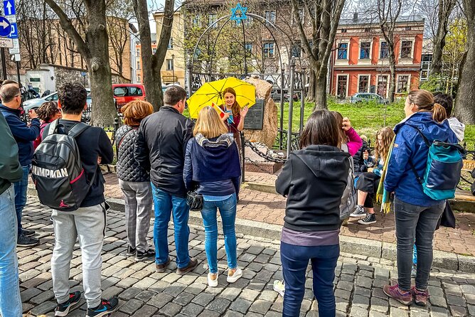 Jewish Krakow Walking Tour - Szeroka Street and the people of Jewish Krakow