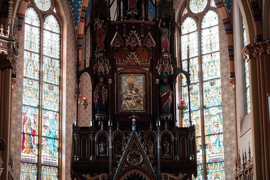 Katowice and Nikiszowiec: bicycle tour with guide - Bogucice, the old district with a local feel