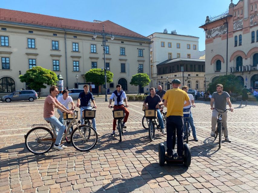 Krakow: 2h Kazimierz (Jewish Quarter) Bike Tour - Why Kazimierz works well by bike