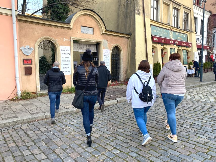 Krakow: 2h Kazimierz (Jewish Quarter) Walking Tour - Guide quality and language choices