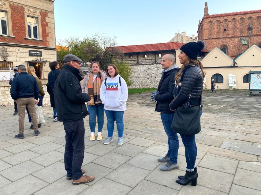 Krakow: 2h Kazimierz (Jewish Quarter) Walking Tour - Starting with pre-war Jewish life