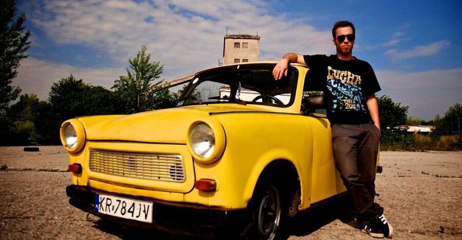 Krakow: 3.5-Hour Communism Deluxe Tour by Trabant - A Communist-era apartment and shop
