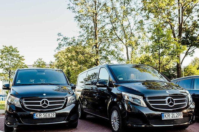 Krakow Airport Transfer - From Kraków Airport arrivals to your hotel