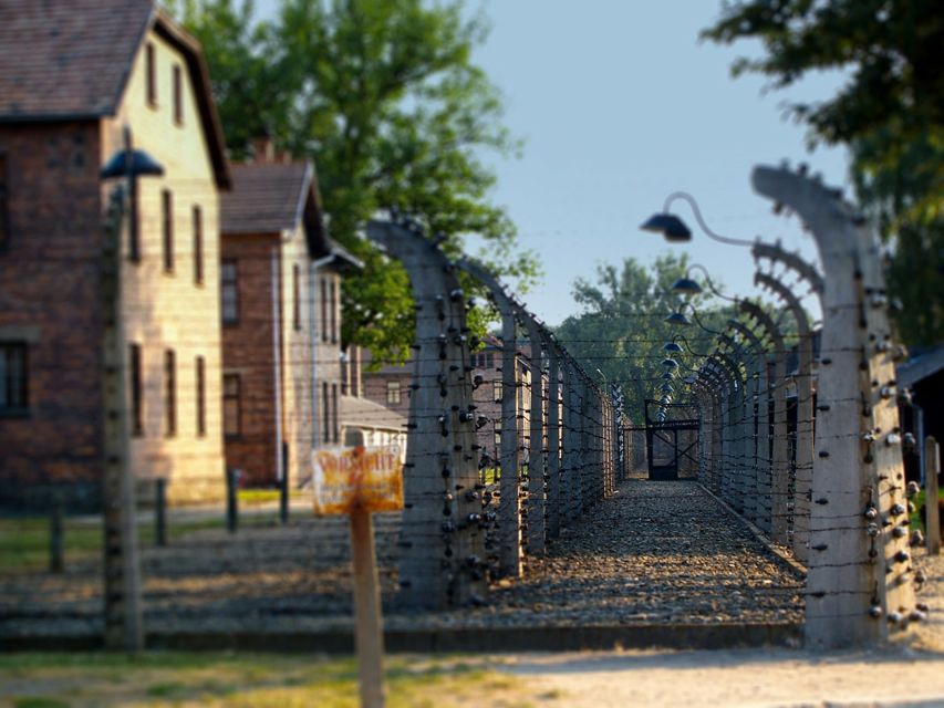 Krakow: Auschwitz Birkenau Museum Guided Tour with Pickup - Why Auschwitz Birkenau needs a full day