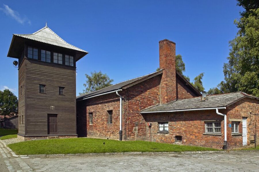 Krakow: Auschwitz Guided Tour with Optional Hotel Pickup - What to bring and what to leave behind