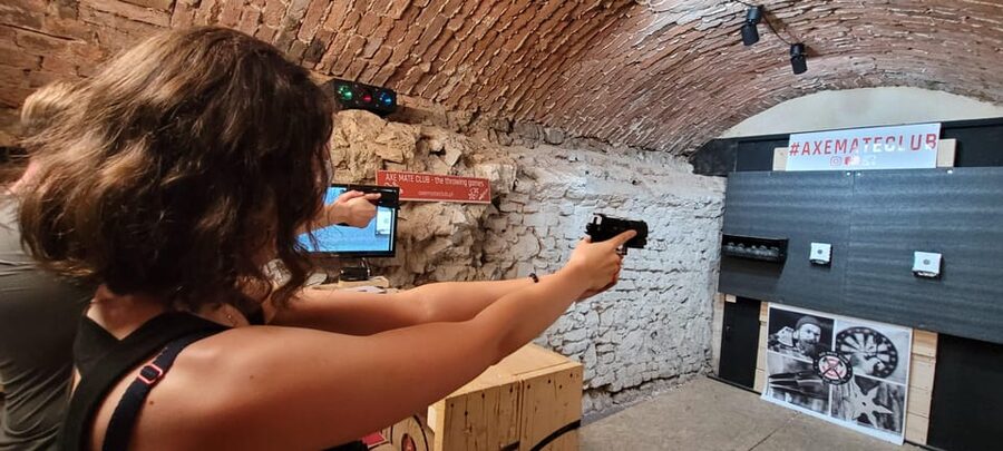 Krakow: Axe Mate Club Shooting Range Entry Ticket - Why this Krakow shooting range feels different