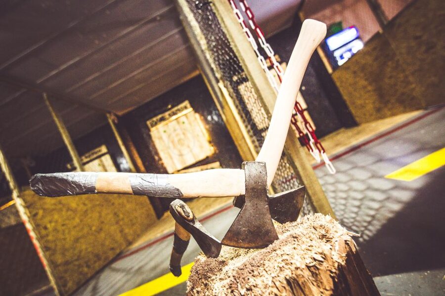 Kraków: Axe-Throwing in Axe Nation, the First Club in Europe - Who should book Axe Nation?