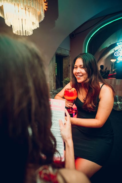 Krakow: Bottomless Brunch with 3-Course Meal and Drinks - Guides who shape the experience