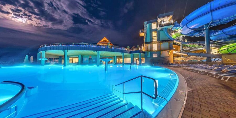 Krakow: Chocholowskie Thermal Baths Evening Ticket - Key points to know before you book