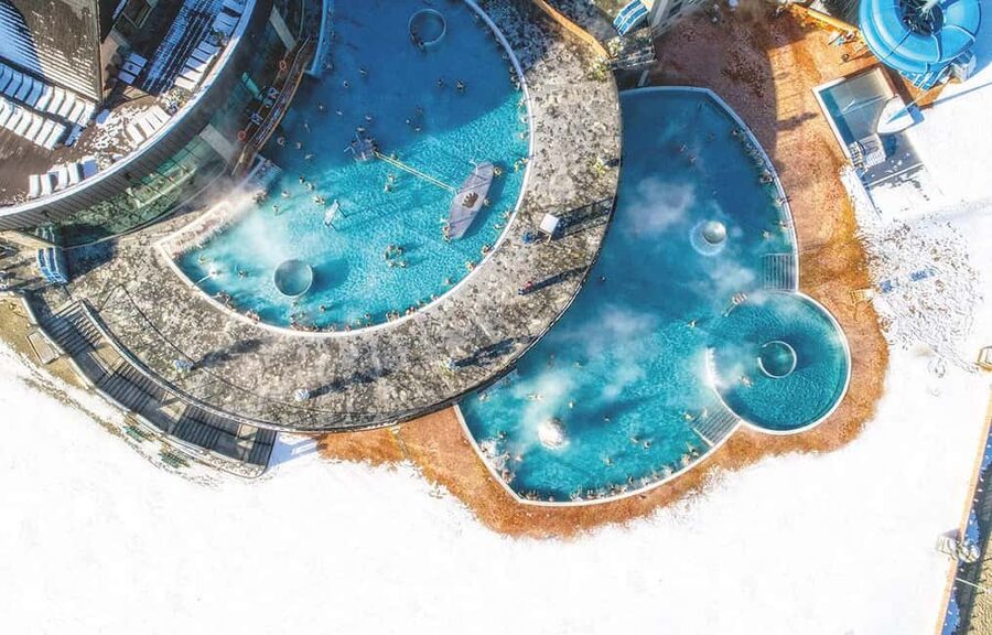 Krakow: Chocholowskie Thermal Baths Evening Ticket - Who should book this evening trip?