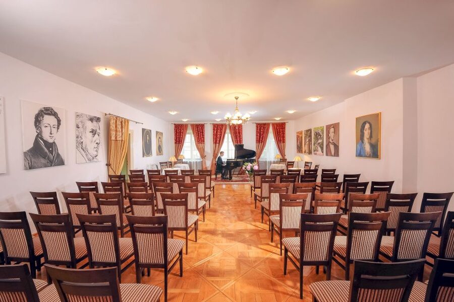 Krakow: Chopin Piano Recital at Chopin Concert Hall - Why Chopin sounds right in Krakow