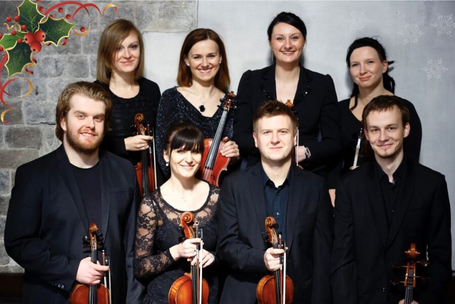 Krakow: Christmas Music Concert With Wine - A candlelit-feeling concert in Krakow’s Dębiński house