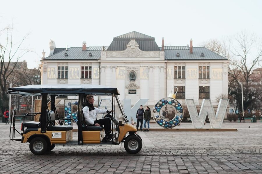 Krakow: City Sightseeing Tour by Golf Cart - Podgórze brings the most serious part of the route