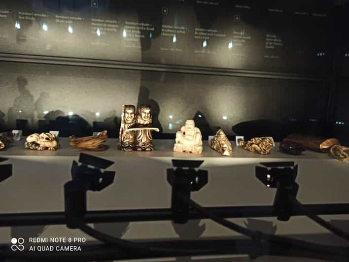 Krakow: Czartoryski Museum Guided Tour in English - Practical meeting details inside the museum