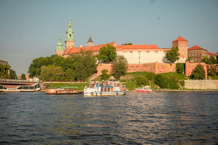 Krakow: Early Bird Vistula River Sightseeing Cruise - Finding the Kapitan Victor pier by Wawel