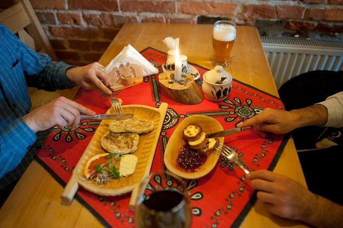 Krakow: Food Tour of 10 Tastings with Pierogi, Vodka & More - Guides, group size, and the feel of the tour
