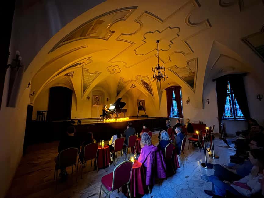 Krakow: Frédéric Chopin Classical Music Candlelight Concert - Why the pianist matters more than the decoration