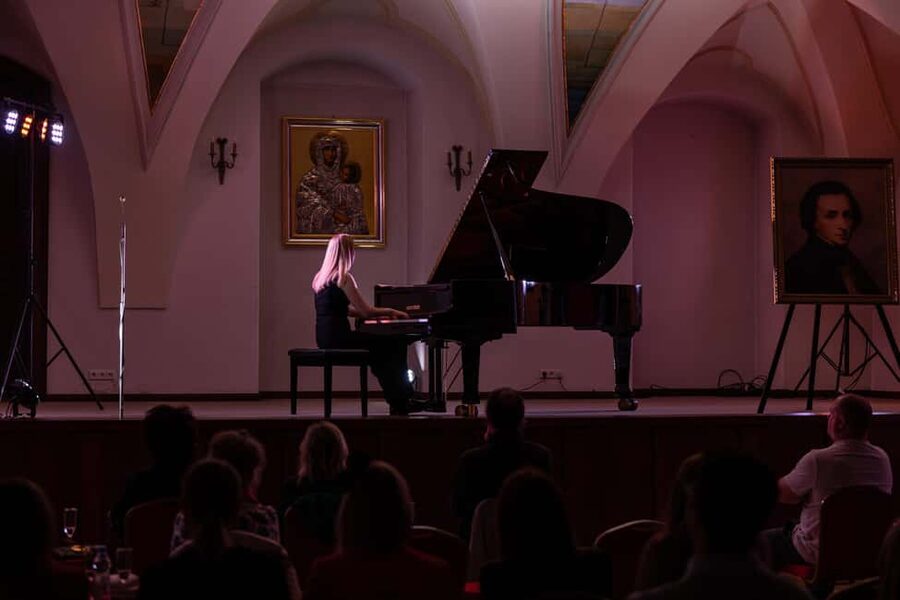Krakow: Frédéric Chopin Classical Music Candlelight Concert - Tips for getting the most from the hour