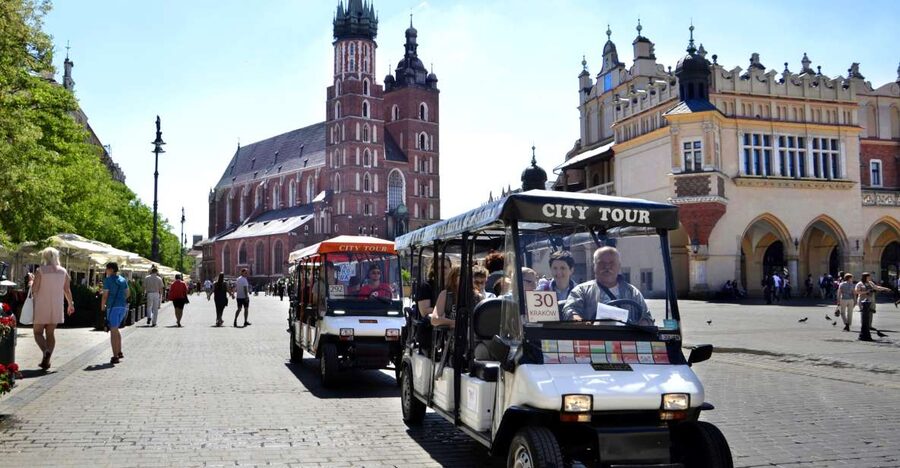Krakow: Full Tour Regular 1.5h guided city tour by E-Cart - Starting at Matejko Square