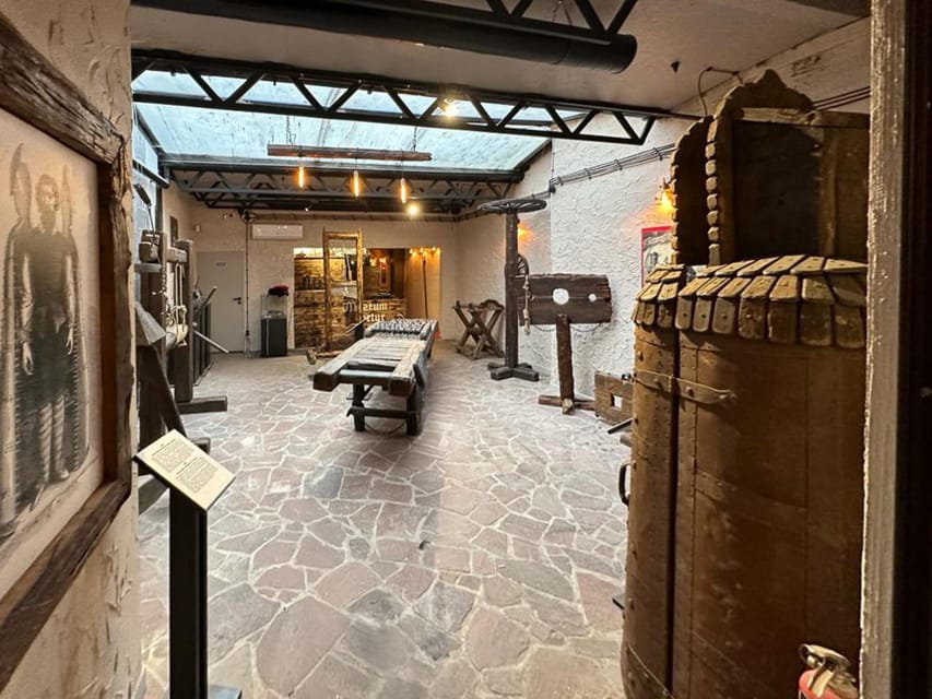 Kraków: Guided Tour of the Torture Museum - Medieval punishment devices and the changing methods of cruelty