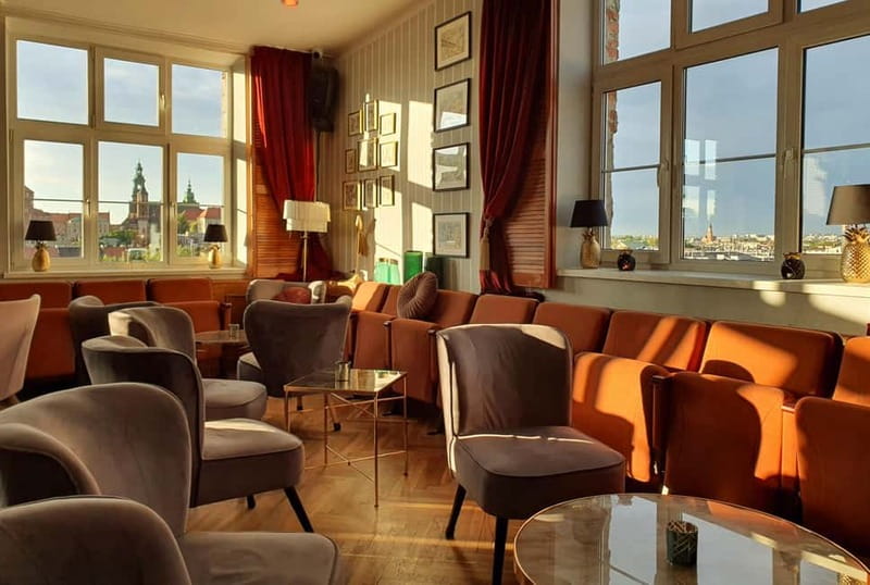 Krakow: Hidden Rooftop Bar Reservation with 1 Cocktail - Should you reserve the Krakow hidden rooftop bar?