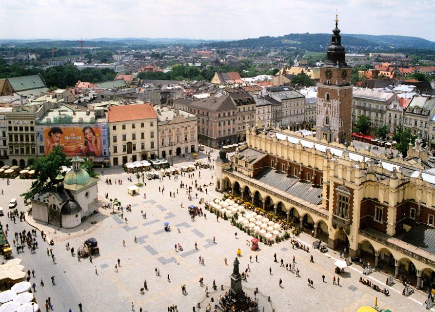 Krakow: Highlights of Old & New Town Private Walking Tour - The Cloth Hall and the business of medieval Krakow