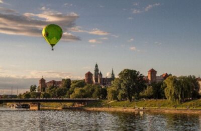 Hot Air Balloon Flight with Champagne