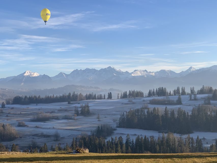 Kraków: Hot Air Balloon Flight with Champagne - The one-hour balloon ride over Krakow