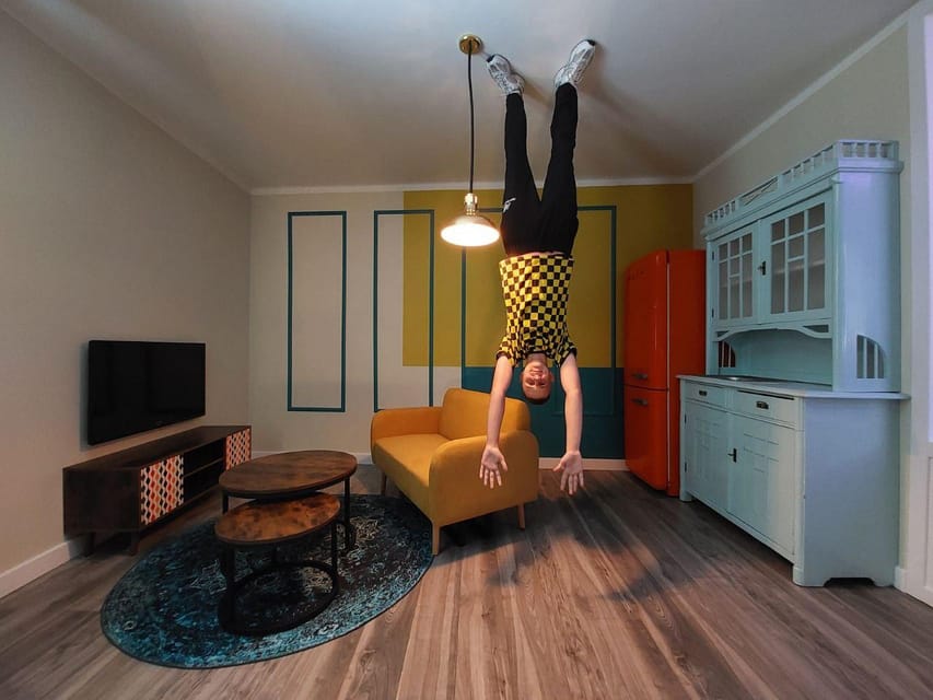 Krakow: House of Attractions Gold Package 2+2 Entry Ticket - Trying VR Full Relax