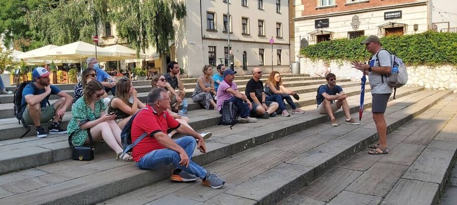 Krakow: Jewish Quarter and Former Ghetto Tour - Starting beside the Old Synagogue on Szeroka Street