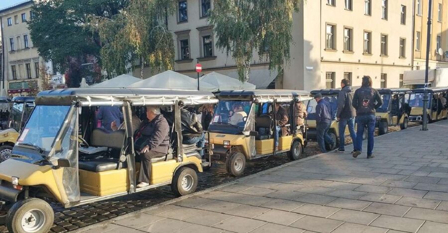 Krakow: Jewish Quarter and Ghetto Sightseeing Golf Cart Tour - Key points at a glance