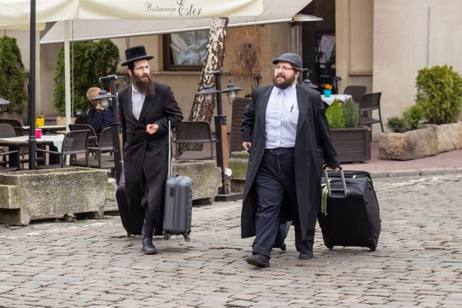 Krakow: Kazimierz Jewish Quarter Guided Walking Tour - Timing, weather, and a practical plan